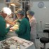 Момент сложнейшей операции на открытом мозге. Врачи спасают жизнь и здоровье младенца