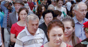 Кабардино-Балкария, Нальчик, 21 мая 2013 г. Участники митинга, посвященного 149-ой годовщине окончания Кавказской войны. Фото Луизы Оразаевой для "Кавказского узла"