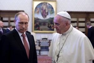 June 10, 2015 - Vatican City State (Holy See) - POPE FRANCIS meets Russian President VLADIMIR PUTIN at the Vatican. (Credit Image: © Evandro Inetti/ZUMA Wire)